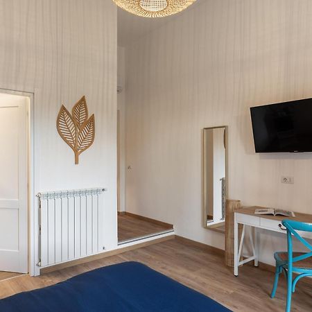 B&B Vitruvio Suites Formia Ngoại thất bức ảnh