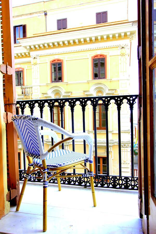 B&B Vitruvio Suites Formia Ngoại thất bức ảnh