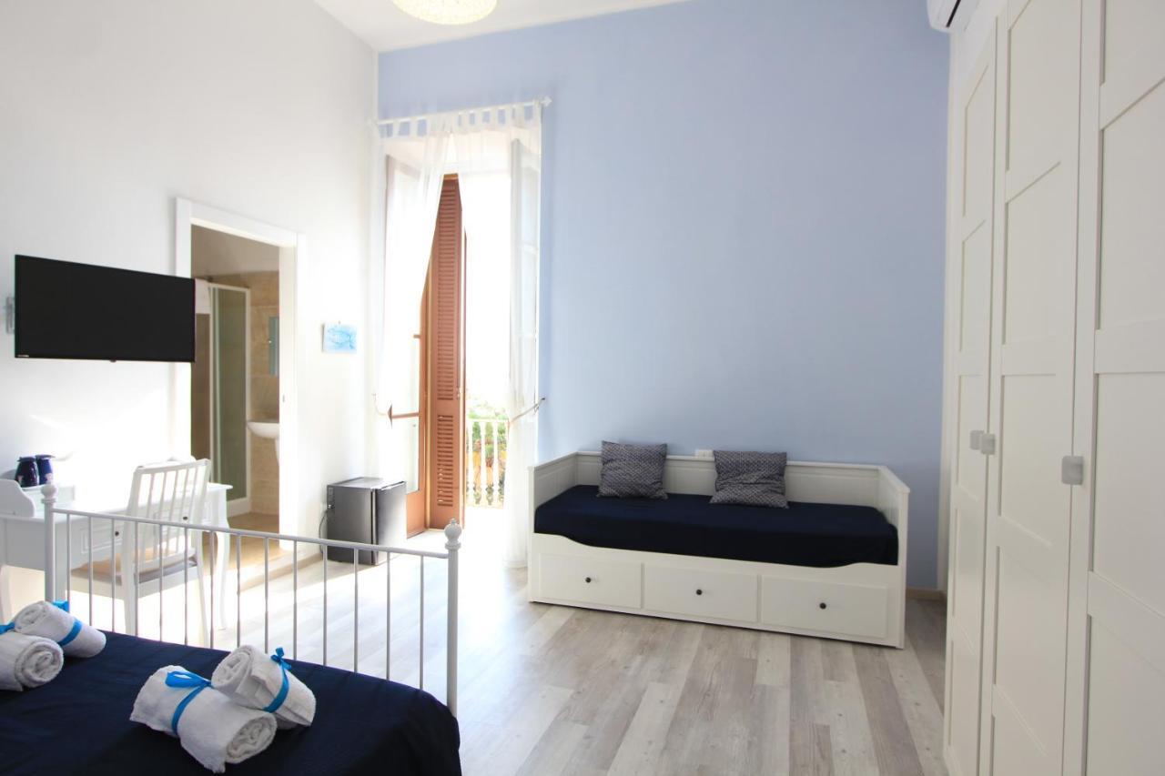 B&B Vitruvio Suites Formia Ngoại thất bức ảnh
